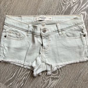 Abercrombie & Fitch - SIZE 0